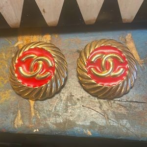 Chanel  Authentic Rare Red & Gold Vintage clip on earrings